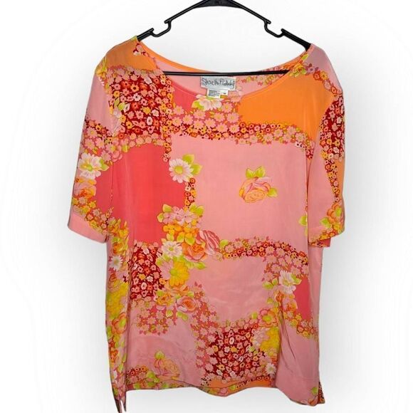 Diane Von Furstenberg Women's Vintage Silk Floral Blouse size Medium - Picture 1 of 5